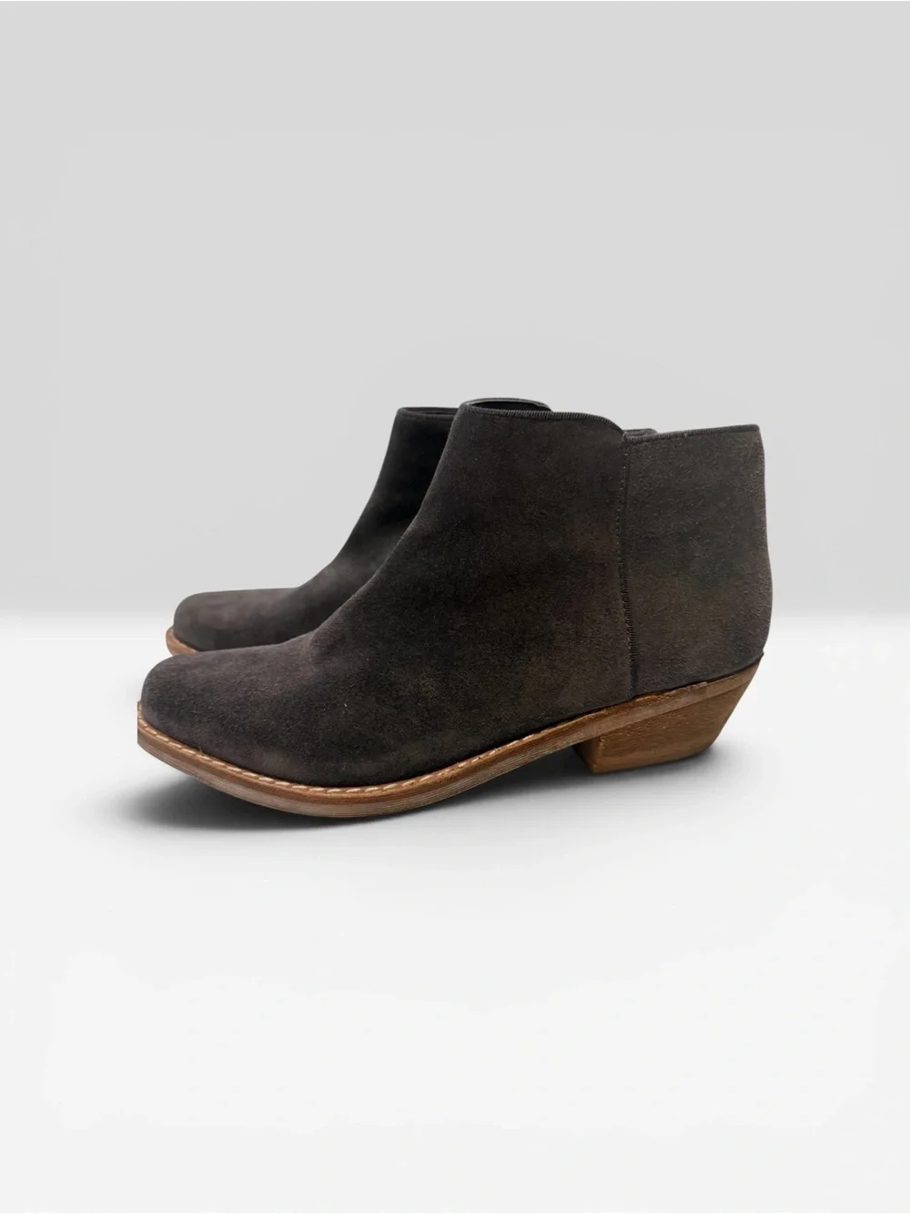 Sam Edelman Petty Bootie Brown Suede 6.5
